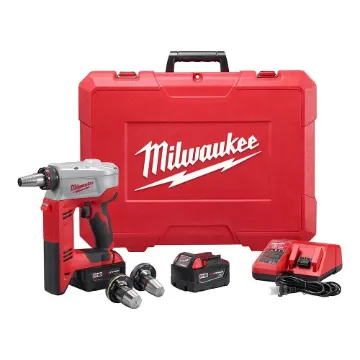 Milwaukee_2632-22XC.jpg